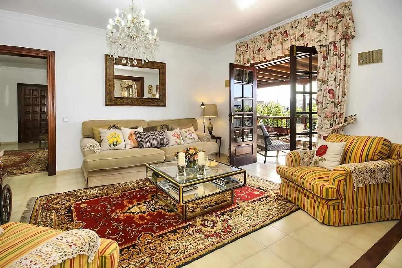Casa Jardin Ideal Para Familias Arrecife  Villa