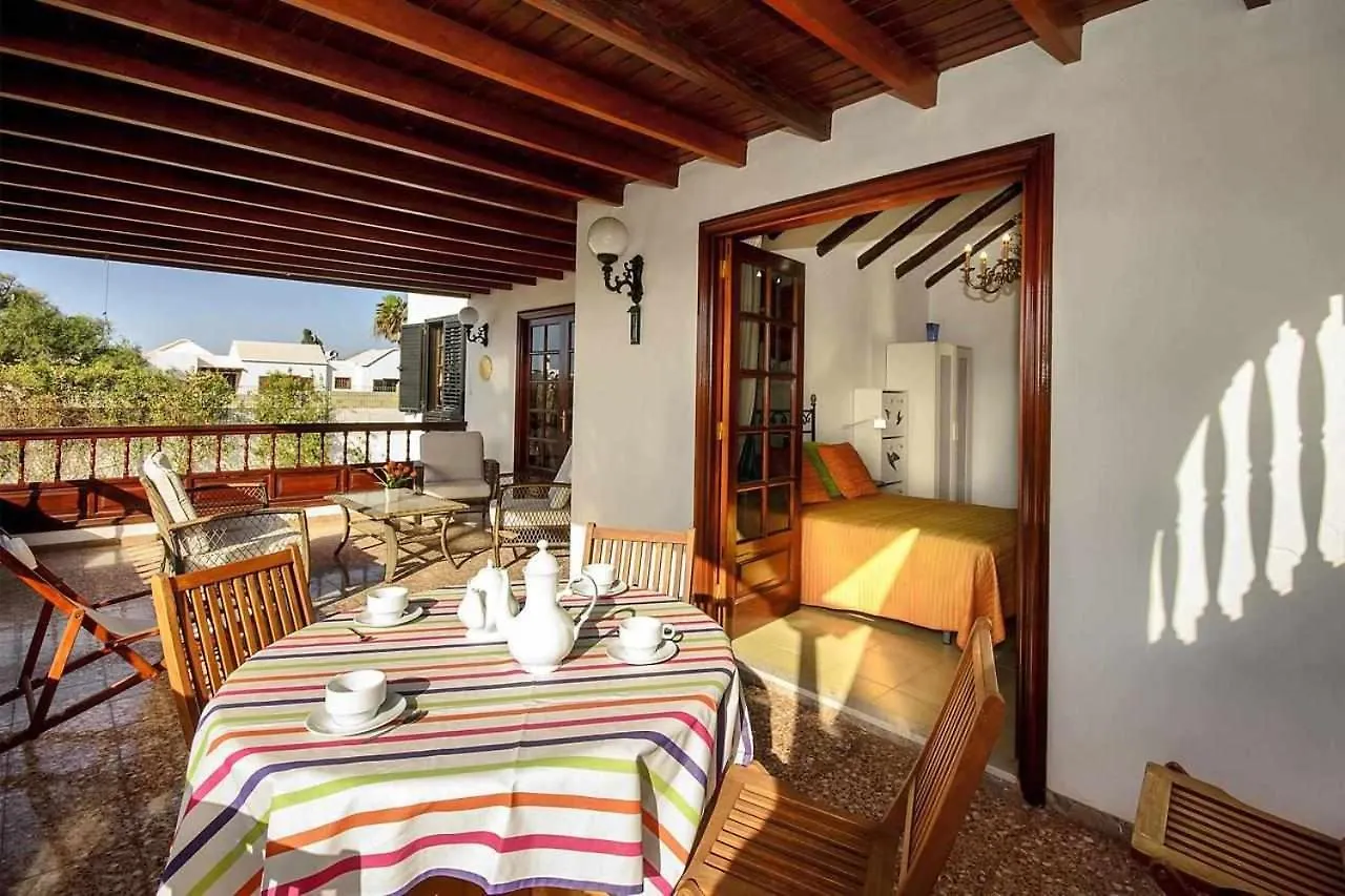 Villa Casa Jardin Ideal Para Familias Arrecife  Spain